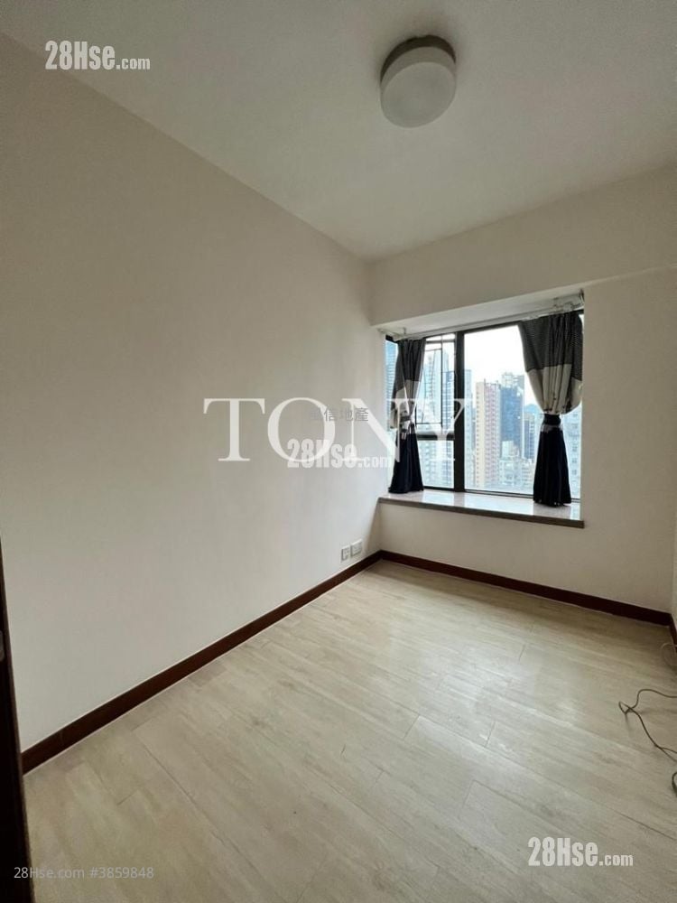 Honor Villa Sell 3 Bedrooms , 2 Bathrooms 681 ft²