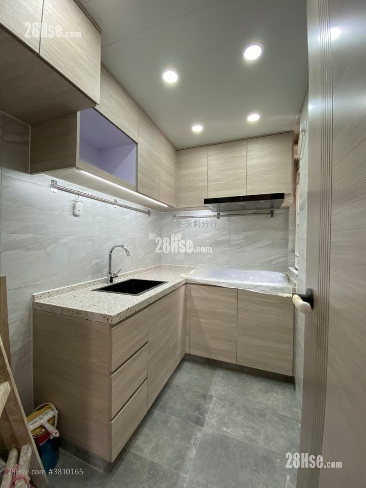 New Jade Garden Rental 2 Bedrooms , 1 Bathroom 454 ft²