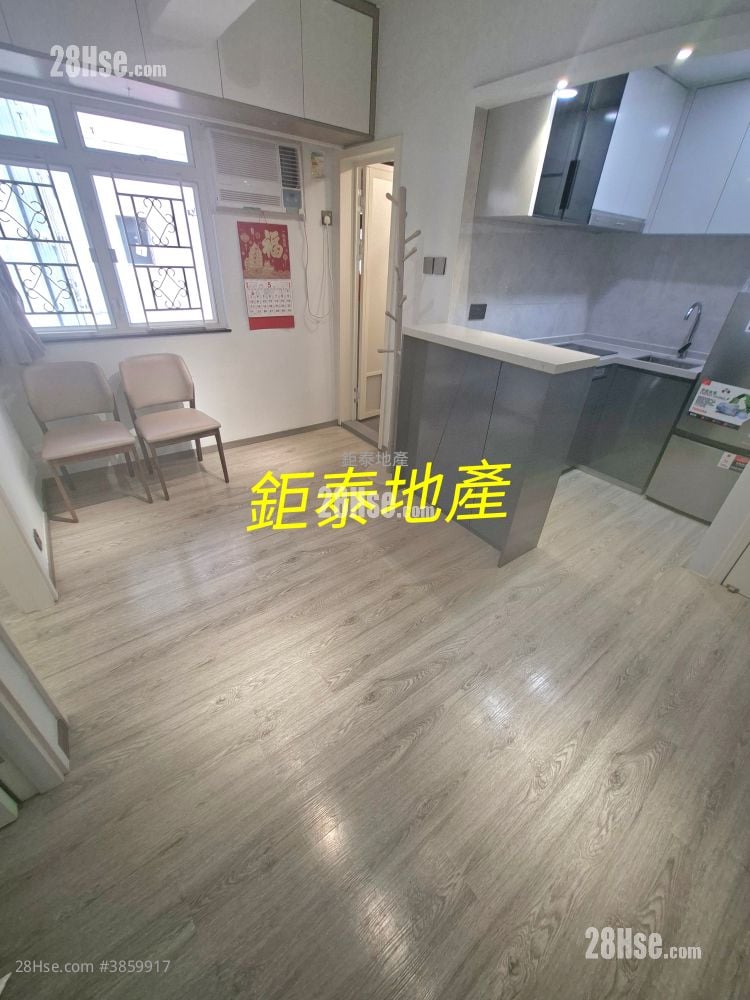 荣高楼 租盘 2 房 , 1 浴室 300 平方尺