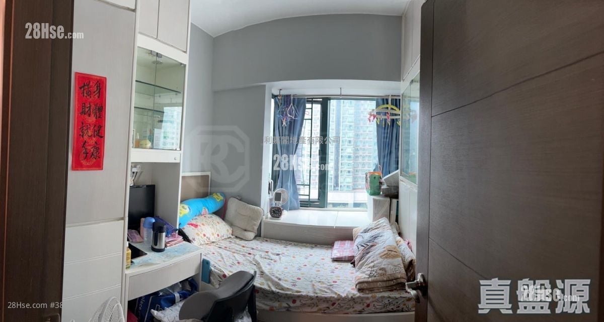 Metro City Sell 3 Bedrooms , 1 Bathroom 538 ft²