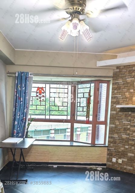 蔚翠花园 售盘 3 房 , 2 浴室 716 平方尺