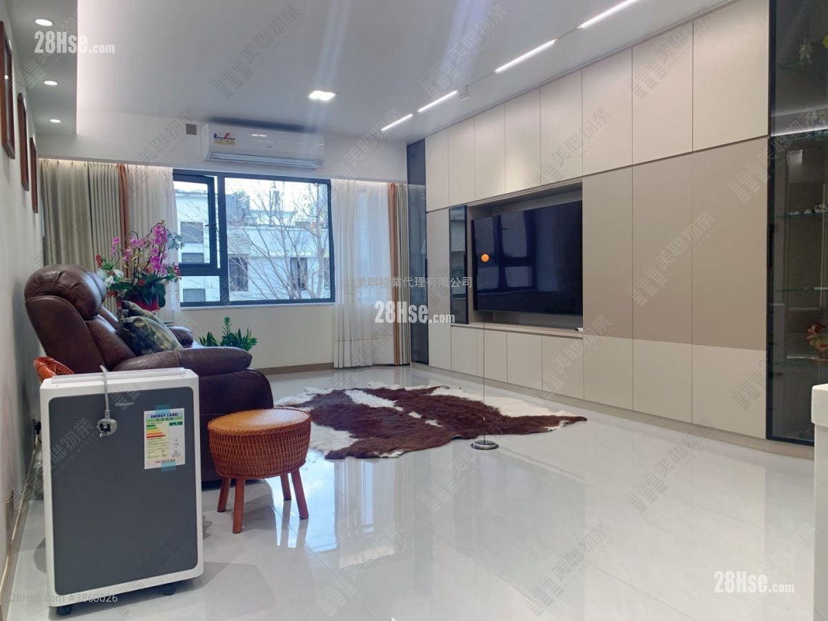Ming Yuen Court Sell 3 Bedrooms , 2 Bathrooms 1,107 ft²
