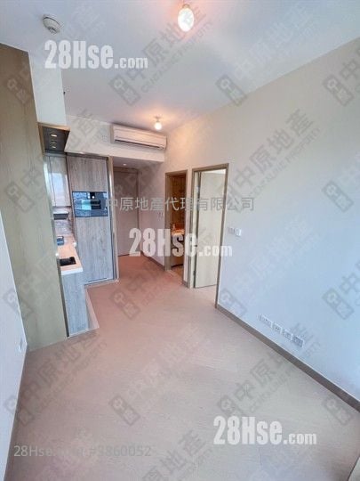 Grand Victoria Rental 320 ft²