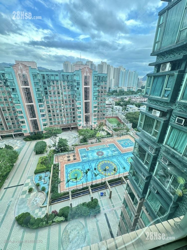Botania Villa Sell 2 Bedrooms 509 ft²