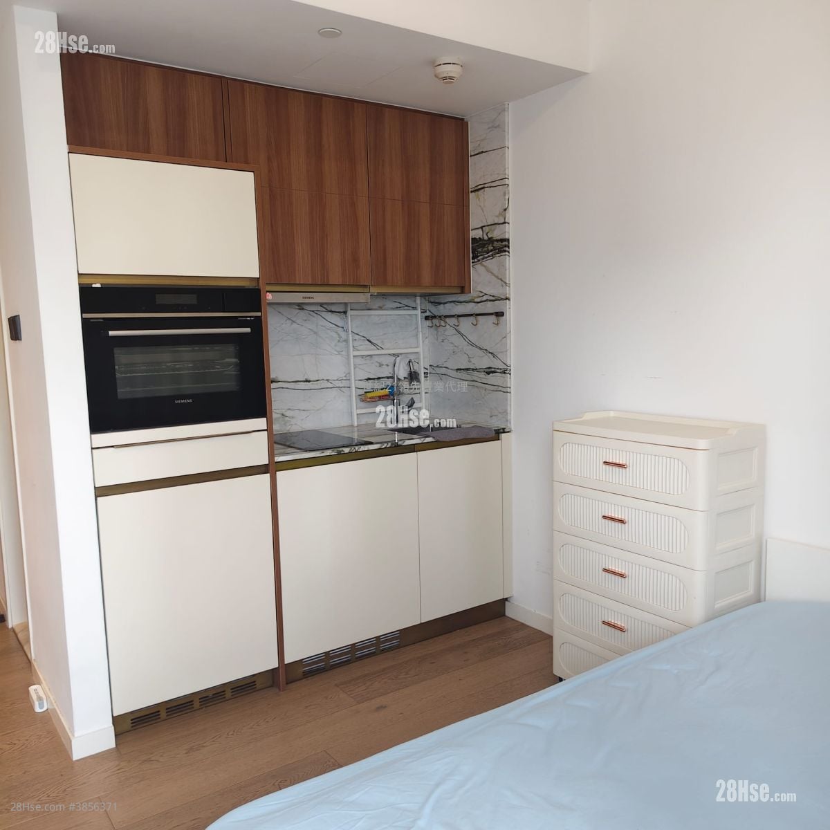 Mangrove Rental Studio , 1 Bathroom 186 ft²