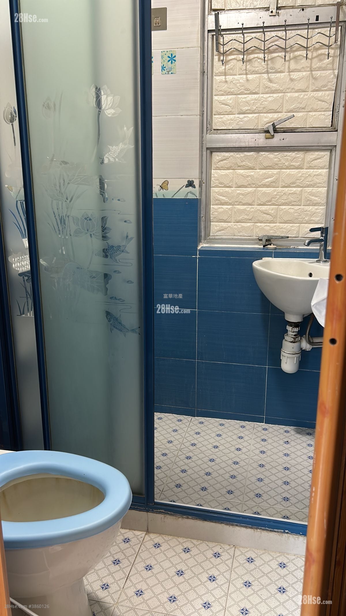 Melbourne Building Rental 288 ft²