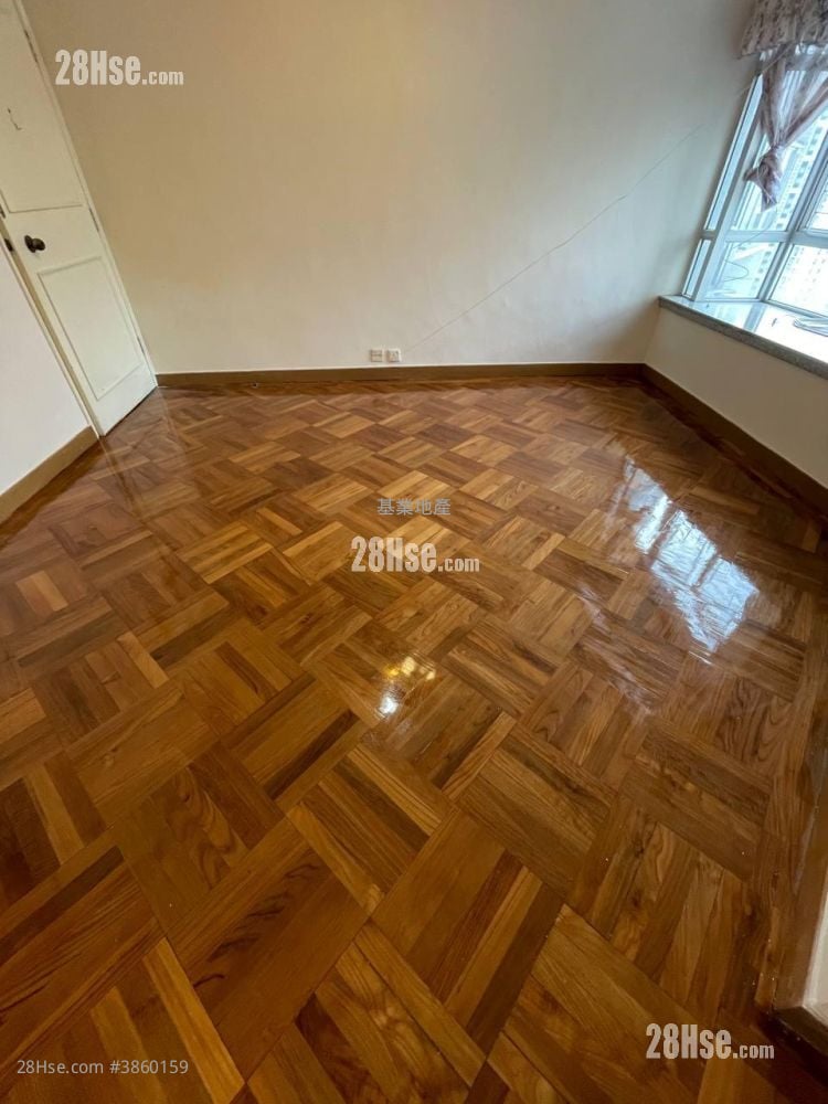 Kingswood Villas Rental 3 Bedrooms , 1 Bathroom 547 ft²