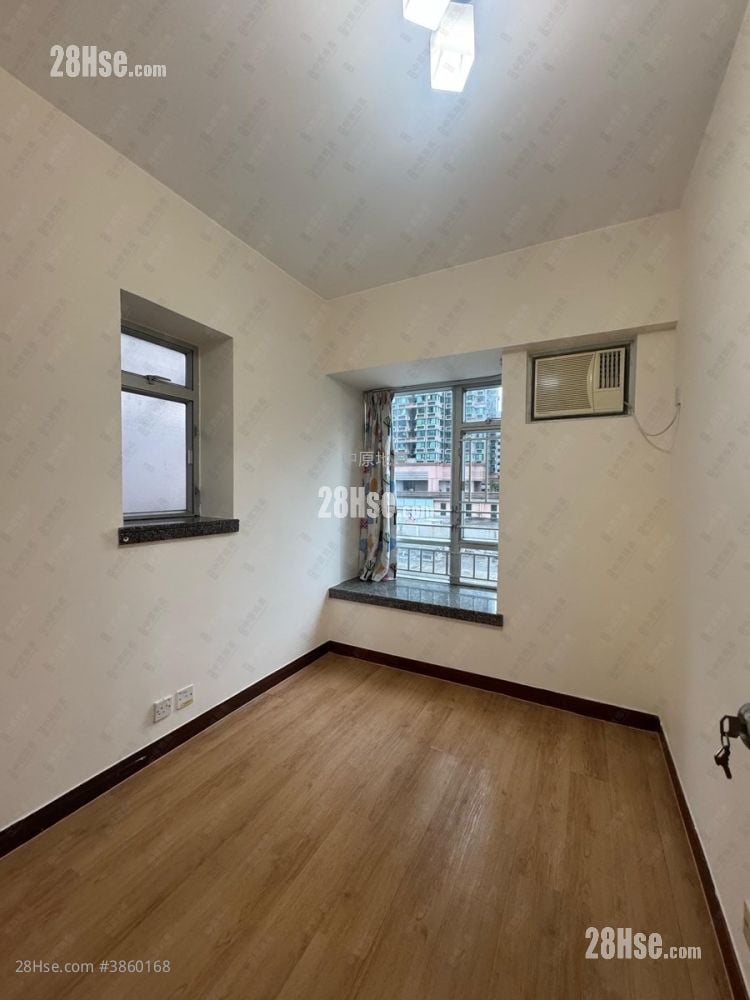Metro City Sell 2 Bedrooms 364 ft²