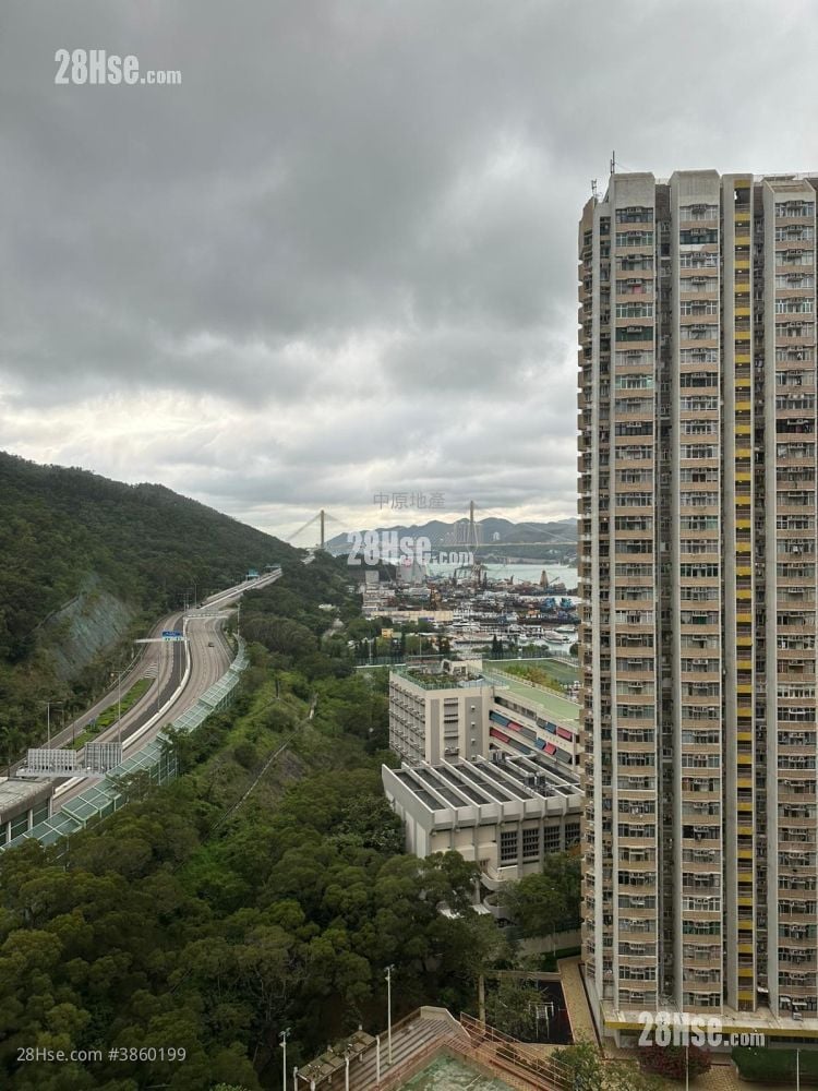 Cheung On Estate Sell 2 Bedrooms , 1 Bathroom 443 ft²