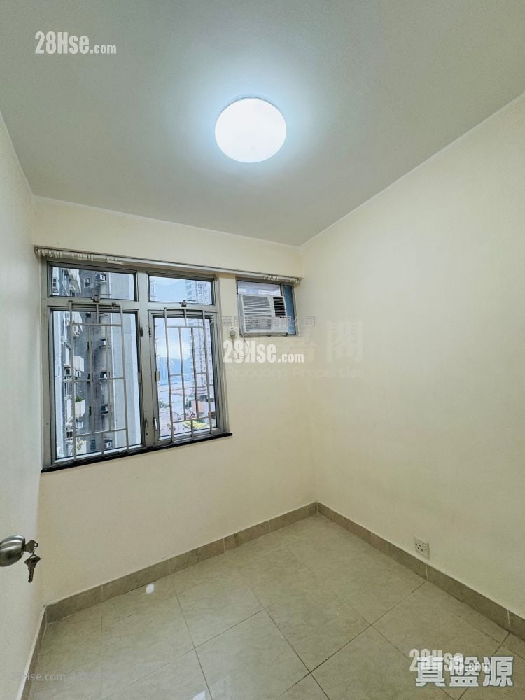 Lei King Wan Rental 3 Bedrooms , 1 Bathroom 540 ft²
