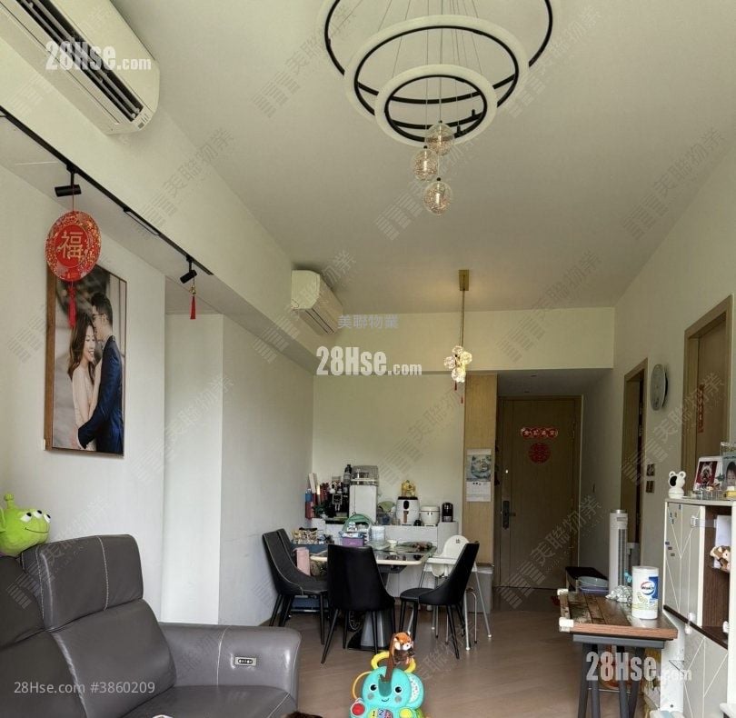 St. Michel Rental 3 Bedrooms , 2 Bathrooms 974 ft²