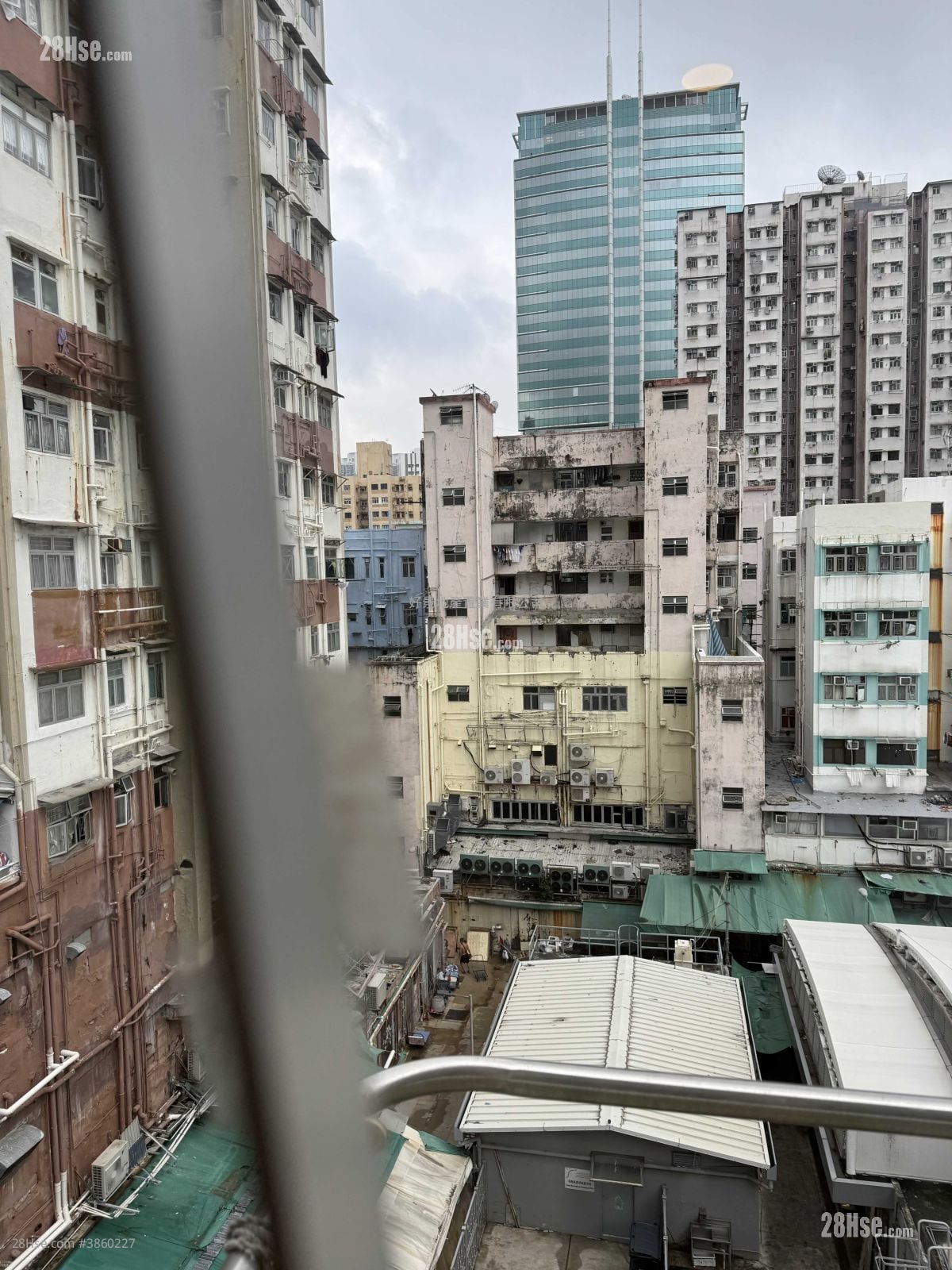 单幢楼房 租盘 95 平方尺