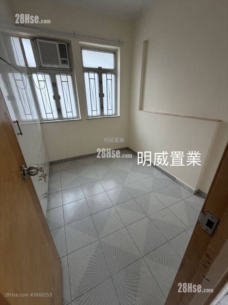 裕旺大厦 租盘 2 房 465 平方尺