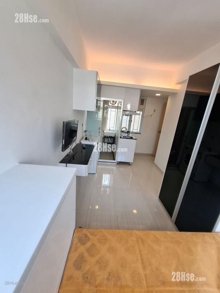 Chinese Mansion Rental 1 Bathroom 160 ft²