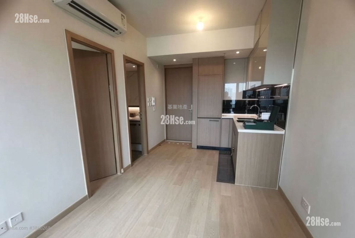 Sol City Rental 1 Bedroom , 1 Bathroom 322 ft²