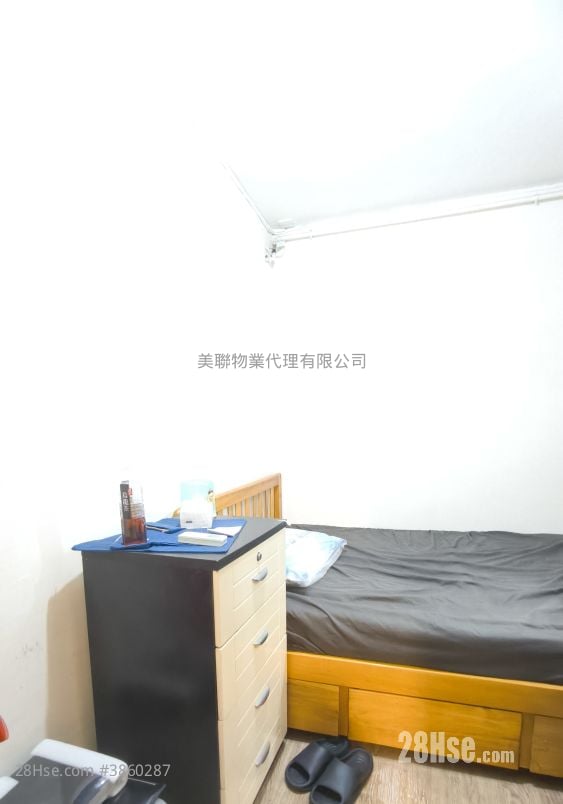 Tsing Yi Estate Sell 1 Bathroom 381 ft²
