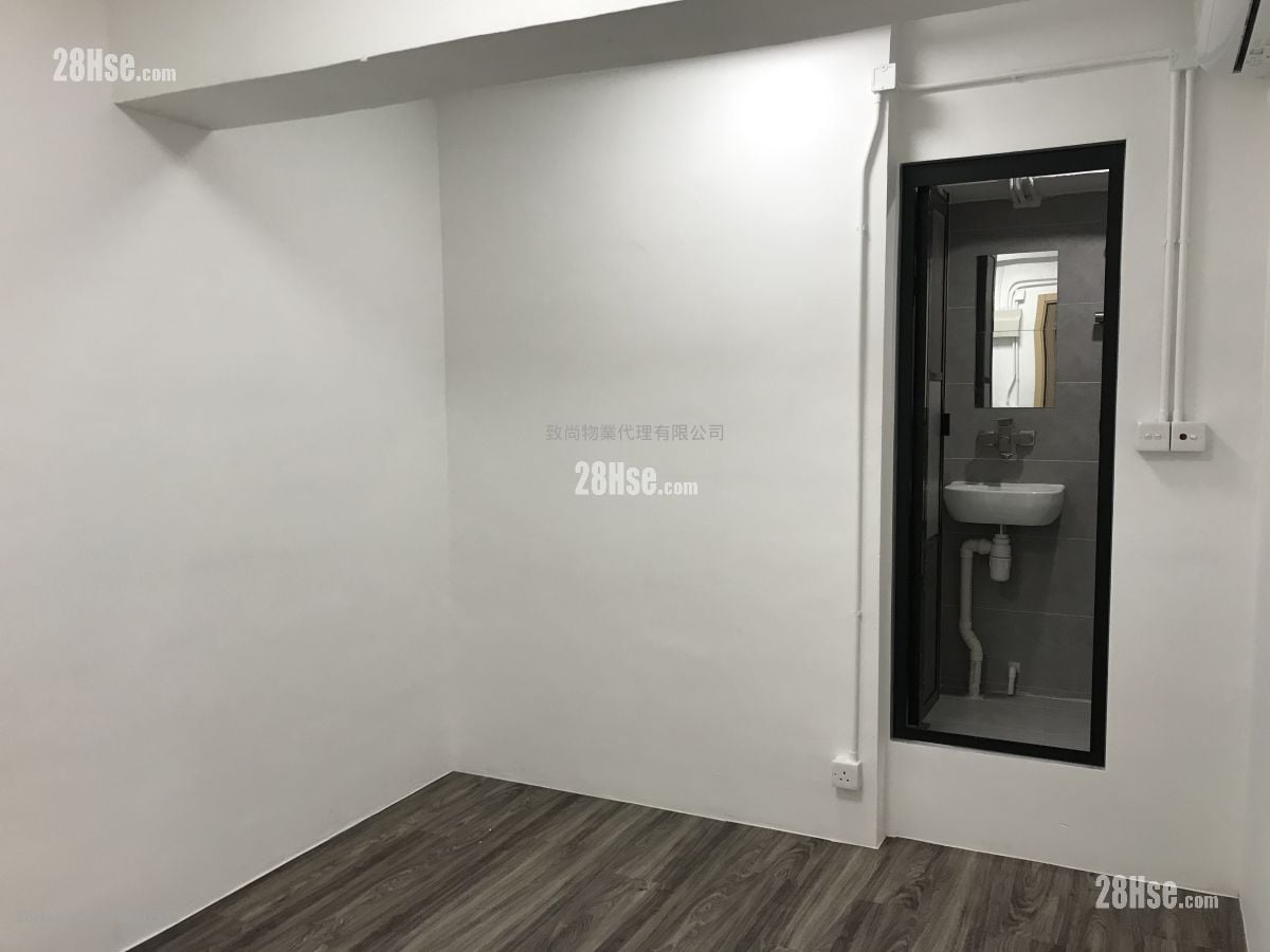 凯源工业大厦 租盘 125 平方尺