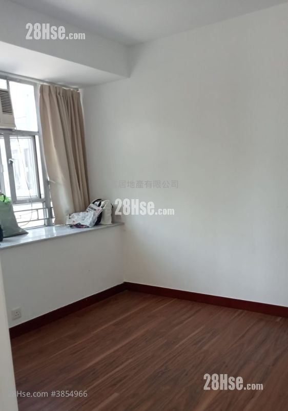 Hong Fai Building Rental 2 Bedrooms , 1 Bathroom 271 ft²