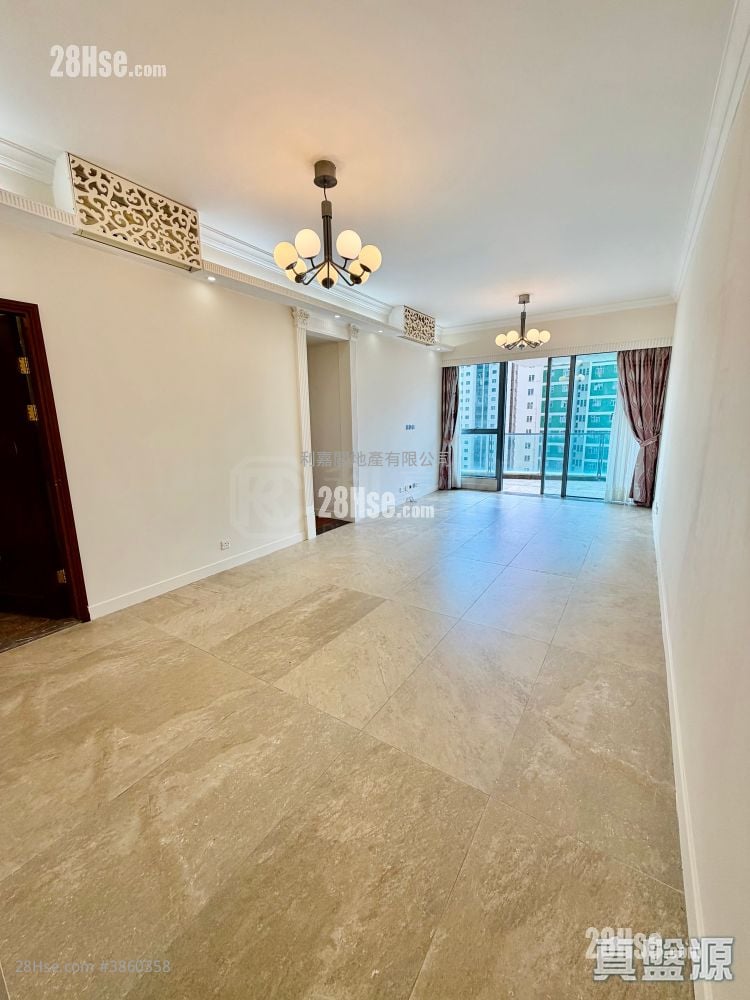 The Palazzo Rental 3 Bedrooms , 2 Bathrooms 913 ft²