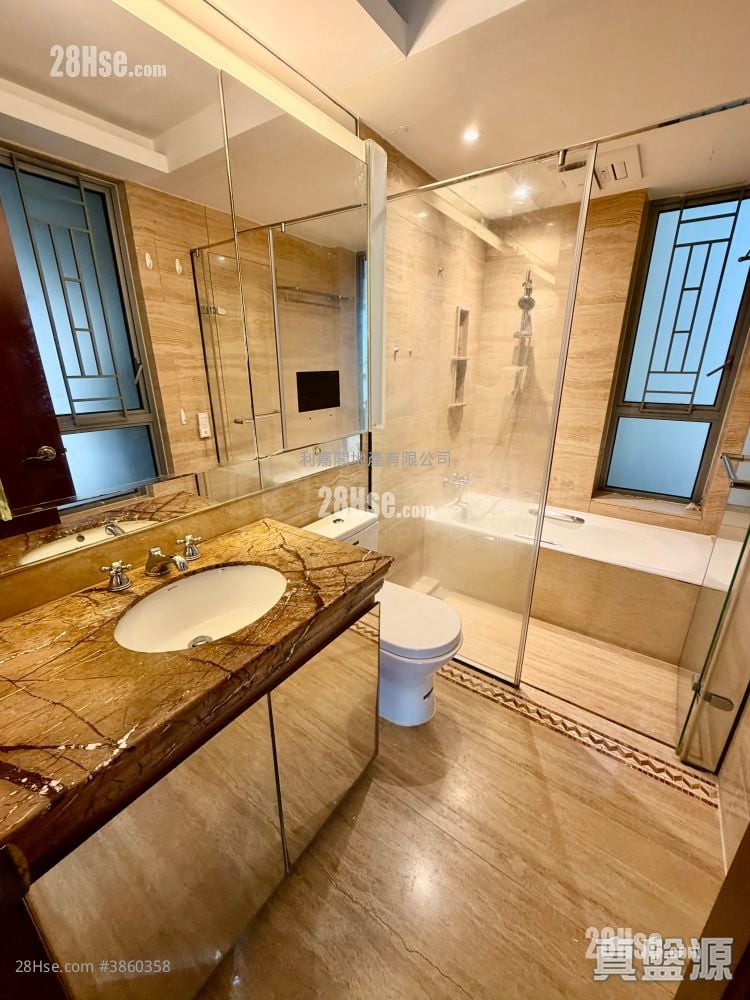The Palazzo Rental 3 Bedrooms , 2 Bathrooms 913 ft²