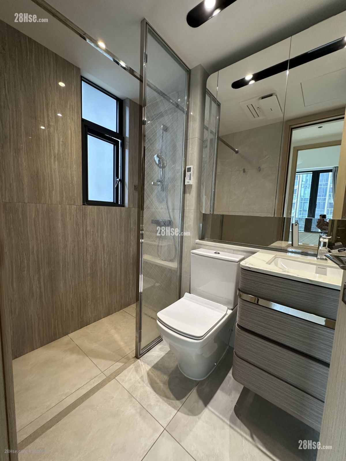 K. Summit Rental 2 Bedrooms , 1 Bathroom 519 ft²