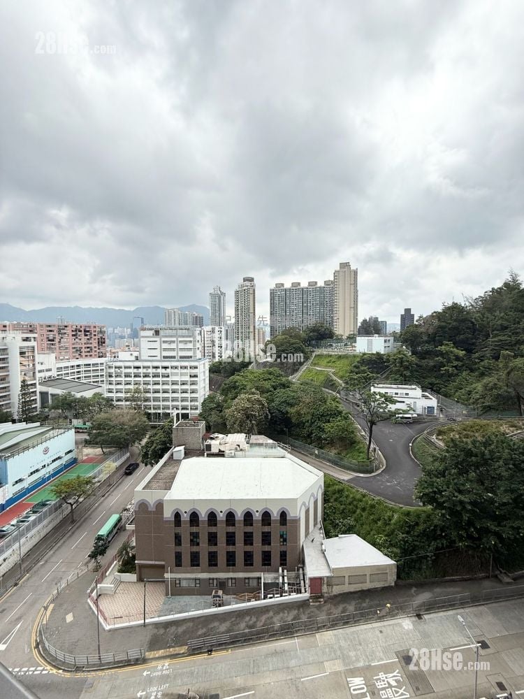 皓畋 租盘 3 房 , 1 浴室 698 平方尺