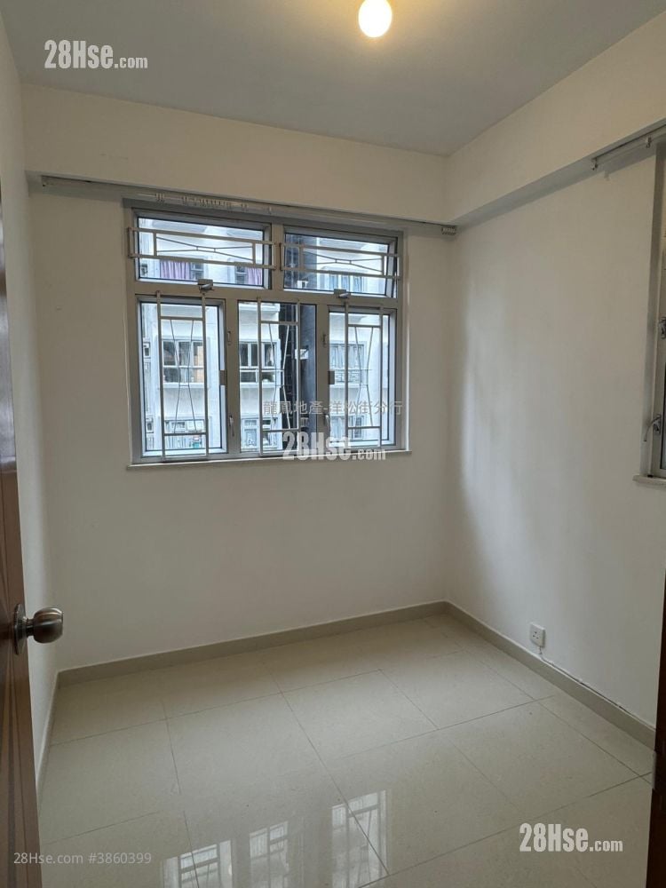Fu Tor Loy Sun Chuen Rental 2 Bedrooms , 1 Bathroom 271 ft²