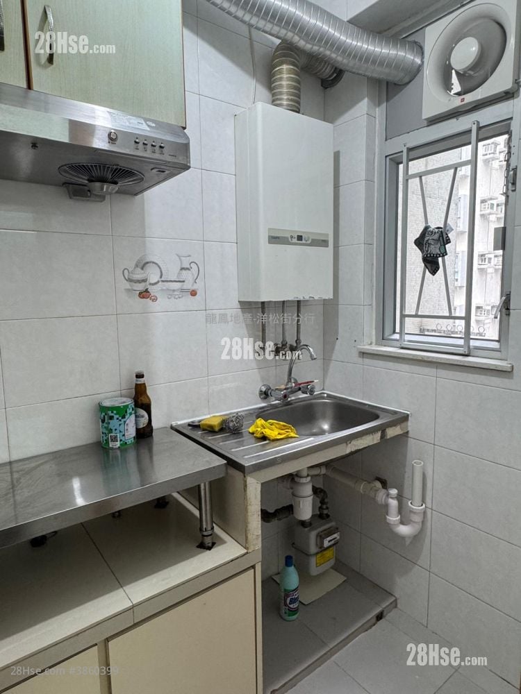 Fu Tor Loy Sun Chuen Rental 2 Bedrooms , 1 Bathroom 271 ft²