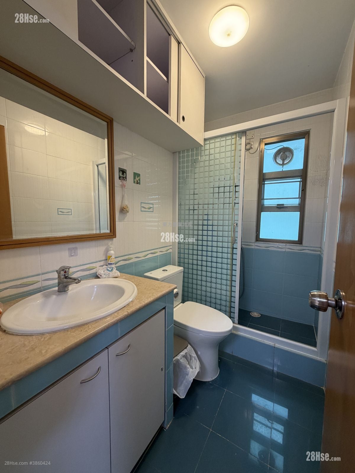 Village Rental 3 Bedrooms , 2 Bathrooms 700 ft²