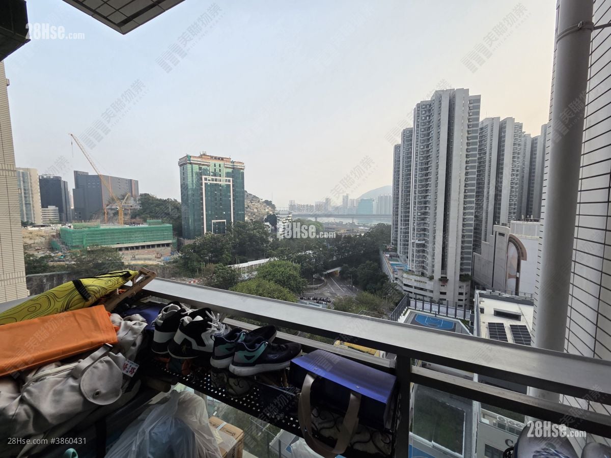 City Point Sell 3 Bedrooms 660 ft²
