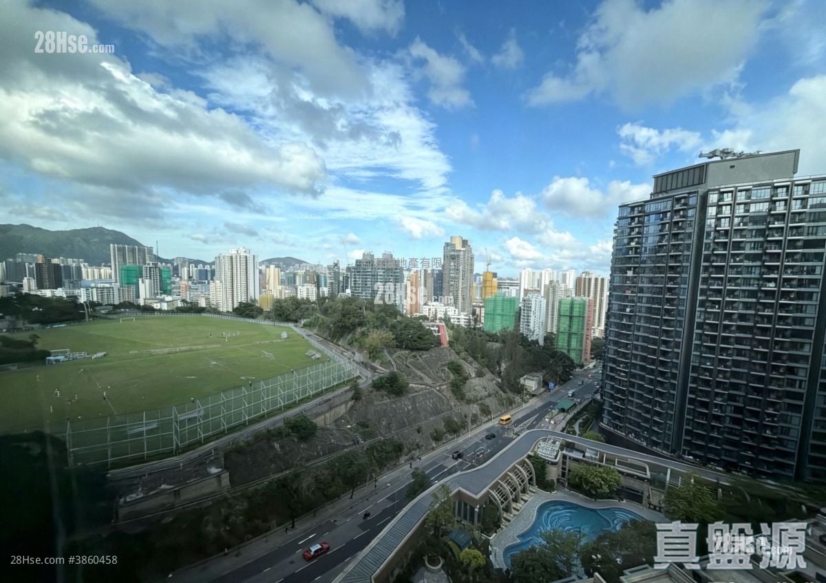 Ultima Sell 2 Bedrooms 900 ft²