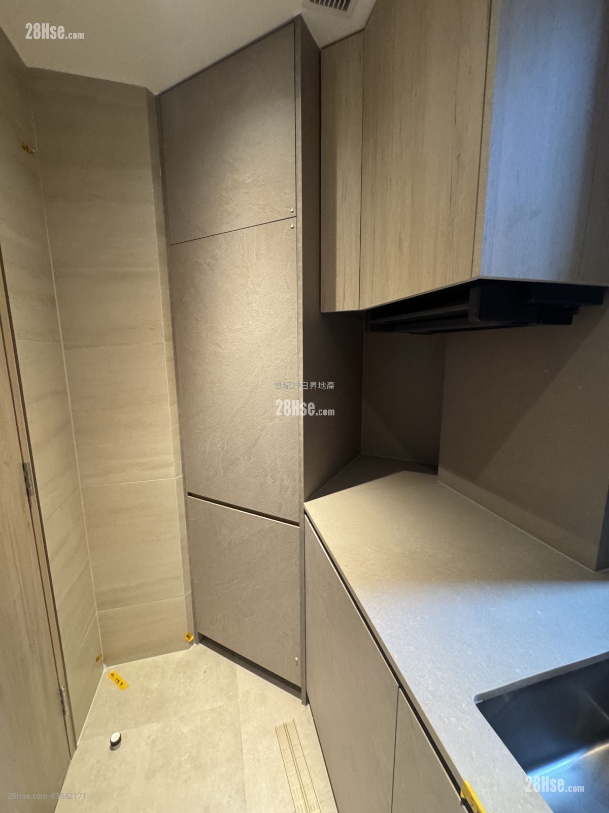 101 Kings Road #3842171 Rental Property Detail Page - Widok 2