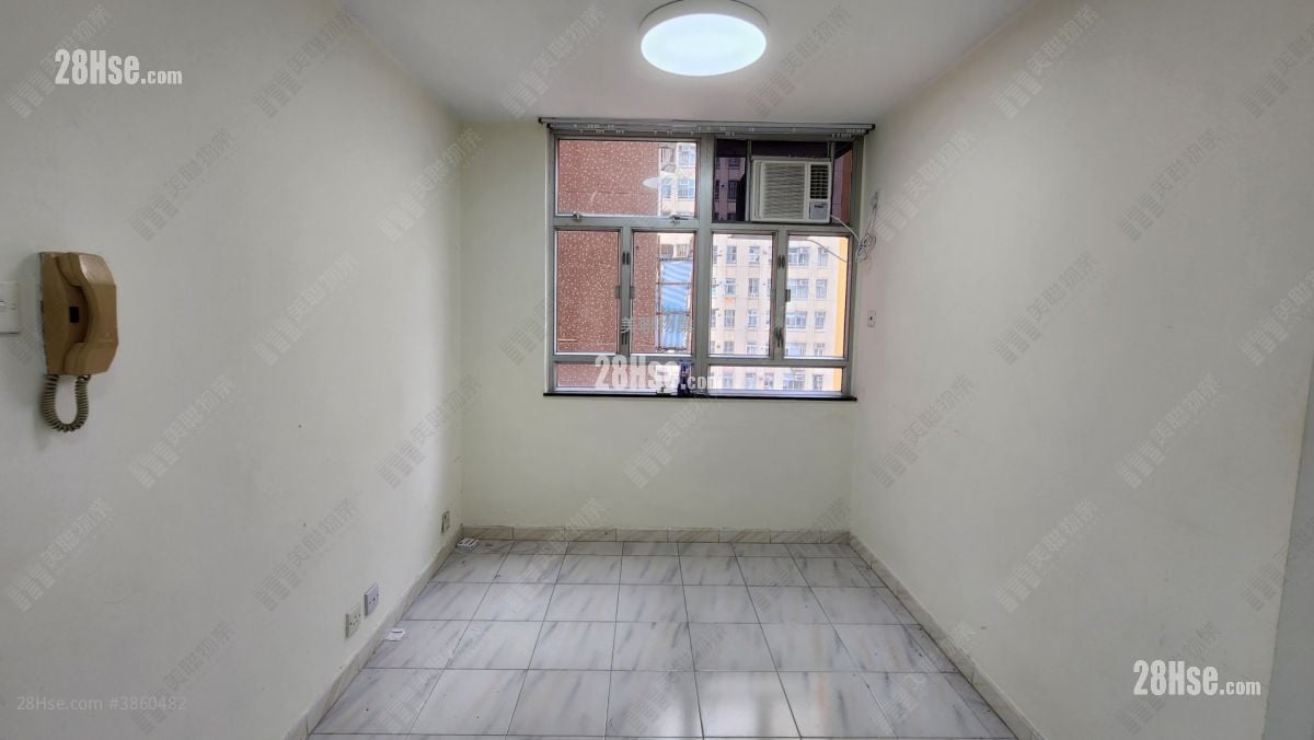 Lung Poon Court Rental 1 Bedroom , 1 Bathroom 353 ft²