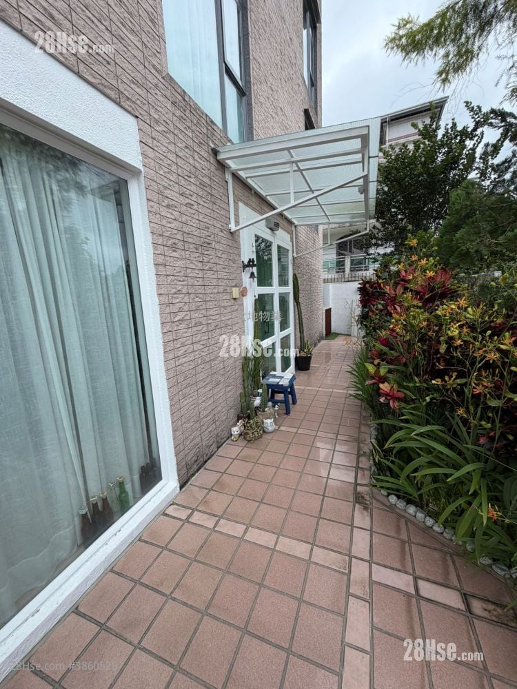 Shui Lau Tin Tsuen Rental 4 Bedrooms , 4 Bathrooms 2,100 ft²