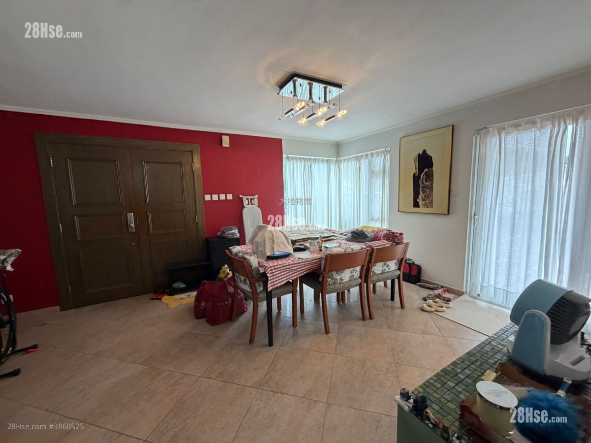 Shui Lau Tin Tsuen Rental 4 Bedrooms , 4 Bathrooms 2,100 ft²