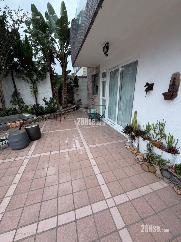 Shui Lau Tin Tsuen Rental 4 Bedrooms , 4 Bathrooms 2,100 ft²