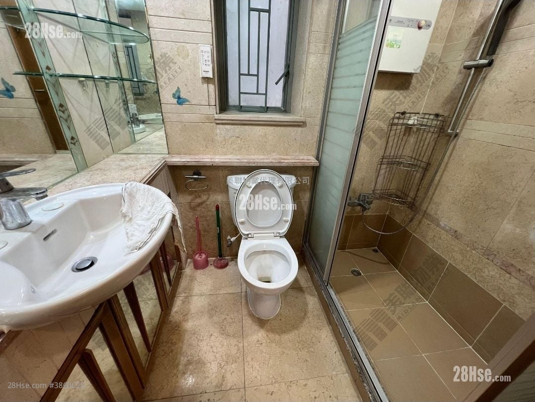 Tierra Verde Rental 3 Bedrooms , 2 Bathrooms 752 ft²