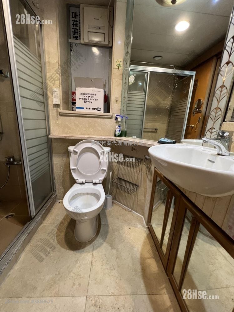 Tierra Verde Rental 3 Bedrooms , 2 Bathrooms 752 ft²