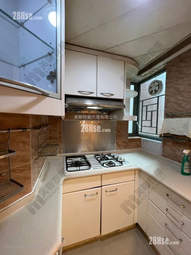 Tierra Verde Rental 3 Bedrooms , 2 Bathrooms 752 ft²