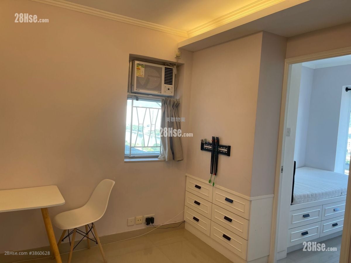 Shatin Centre Sell 2 Bedrooms 297 ft²