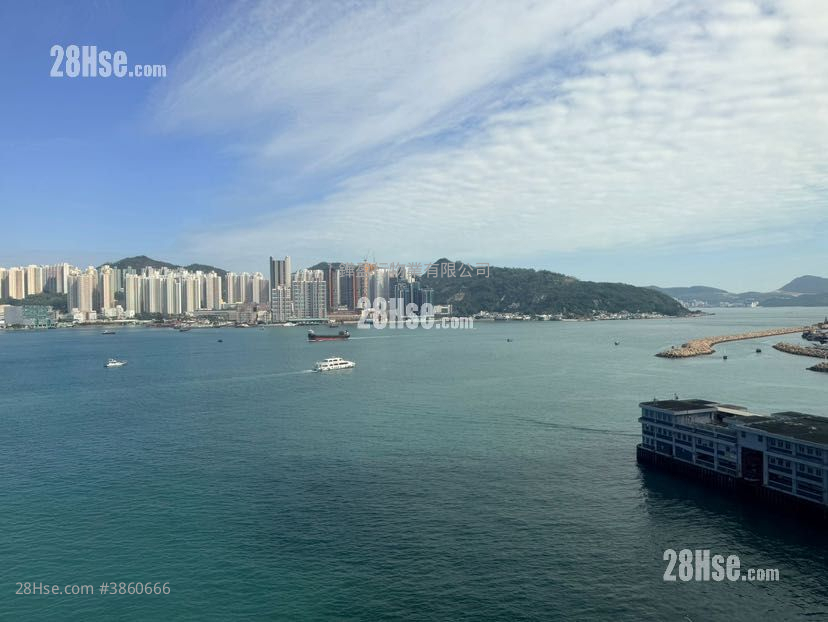 鲤景湾 售盘 3 房 , 2 浴室 799 平方尺