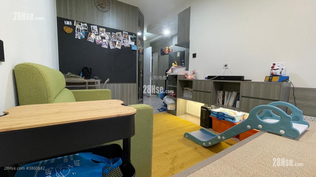 Dip Tsui Court Sell 1 Bedroom , 1 Bathroom 284 ft²