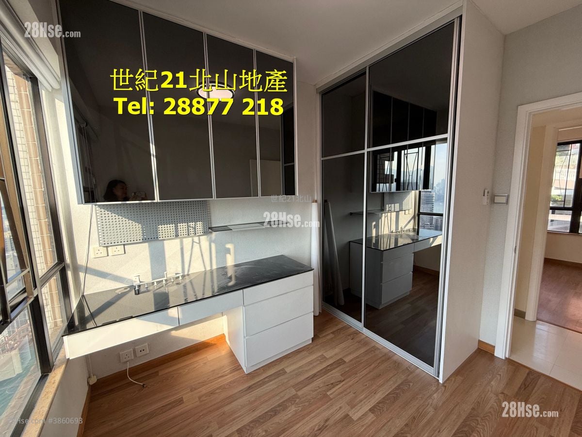 Seaview Garden Rental 3 Bedrooms , 2 Bathrooms 920 ft²