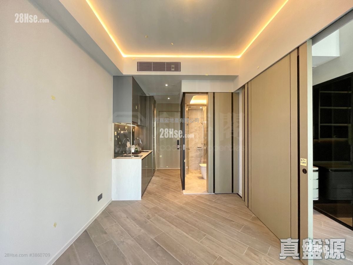 Henley Park Rental 388 ft²