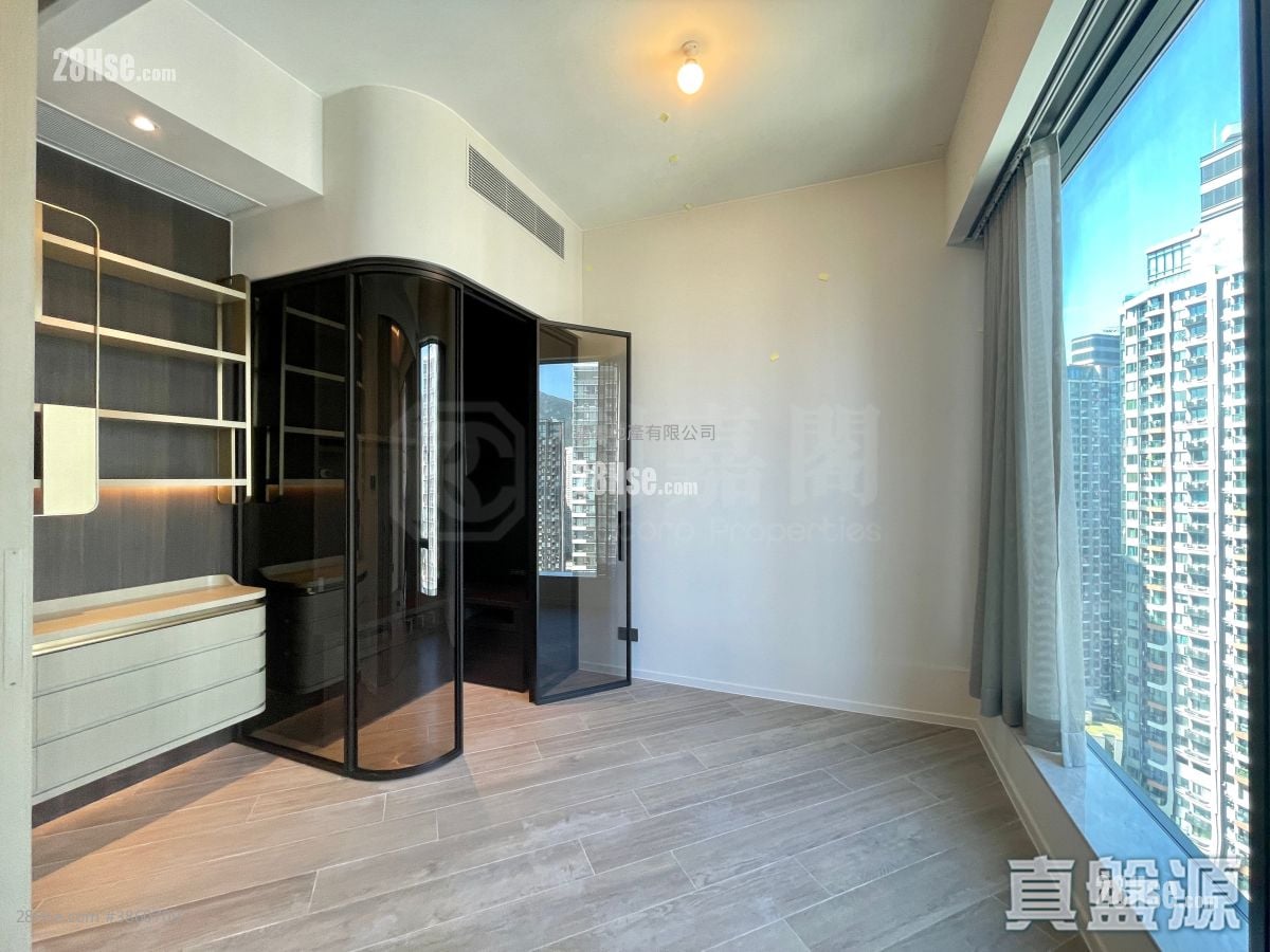 Henley Park Rental 388 ft²