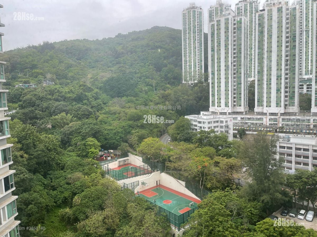 Summit Terrace Sell 2 Bedrooms , 1 Bathroom 424 ft²