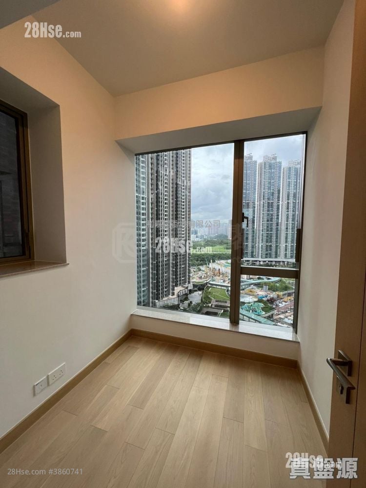 Ocean Marini Rental 3 Bedrooms , 2 Bathrooms 616 ft²