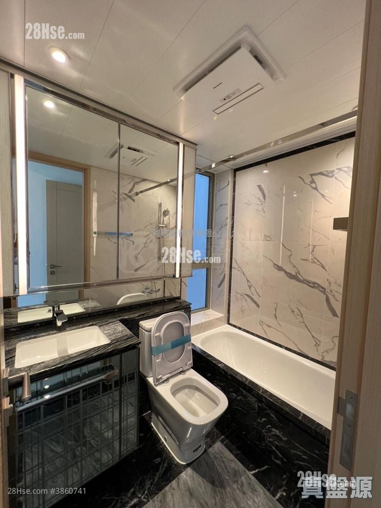 Ocean Marini Rental 3 Bedrooms , 2 Bathrooms 616 ft²