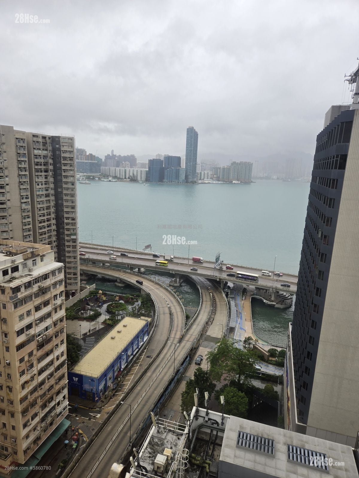 Yik Hon Building Sell 2 Bedrooms , 1 Bathroom 295 ft²