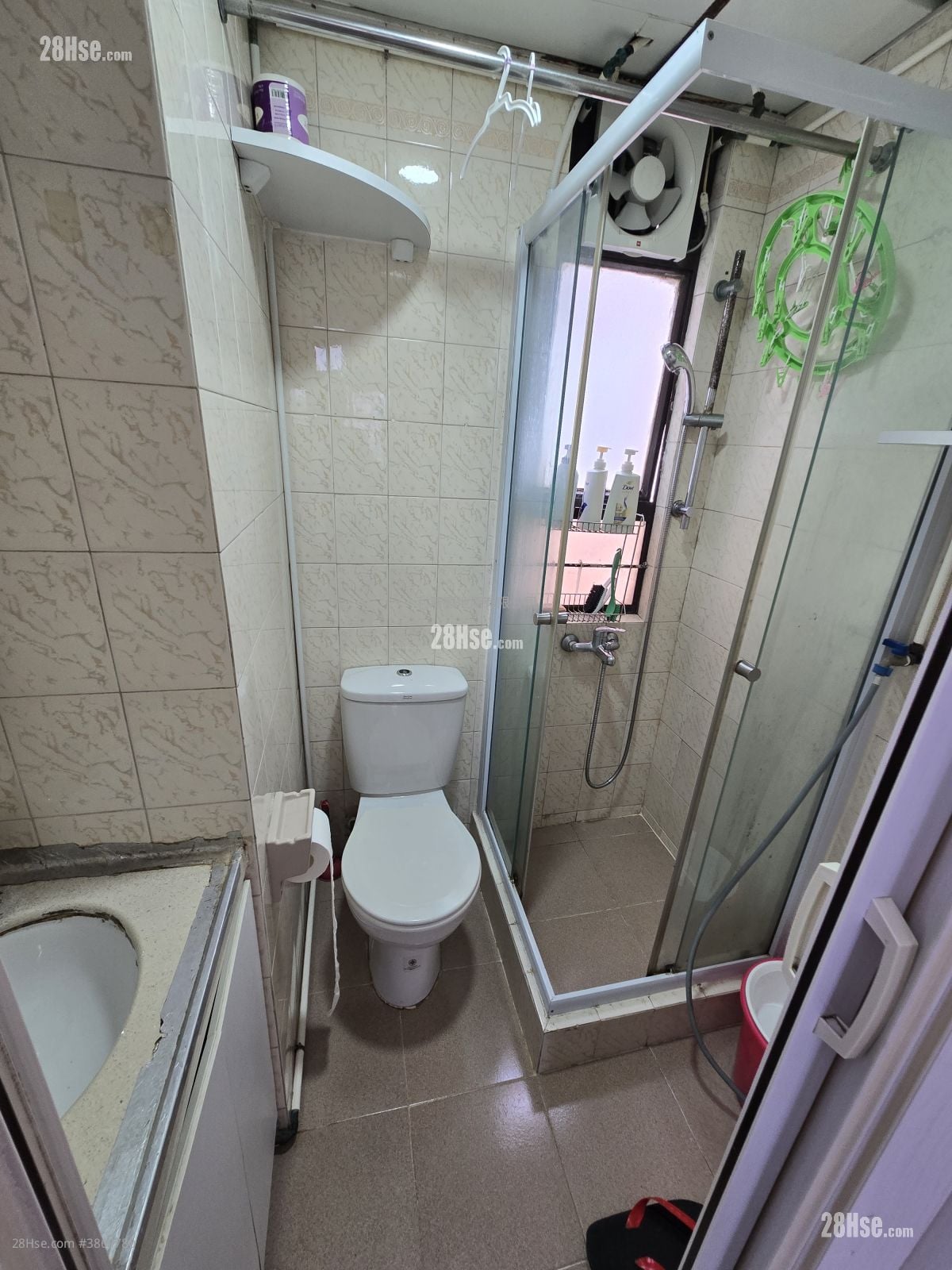 Yik Hon Building Sell 2 Bedrooms , 1 Bathroom 295 ft²